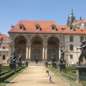 Explore Praha dalam 2 hari 